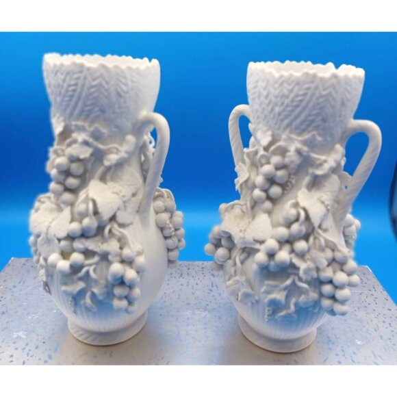 Antique Blanc De Chine Parian Ware Porcelain Bisque Amphora Vases Set Of 2 - Picture 5 of 15